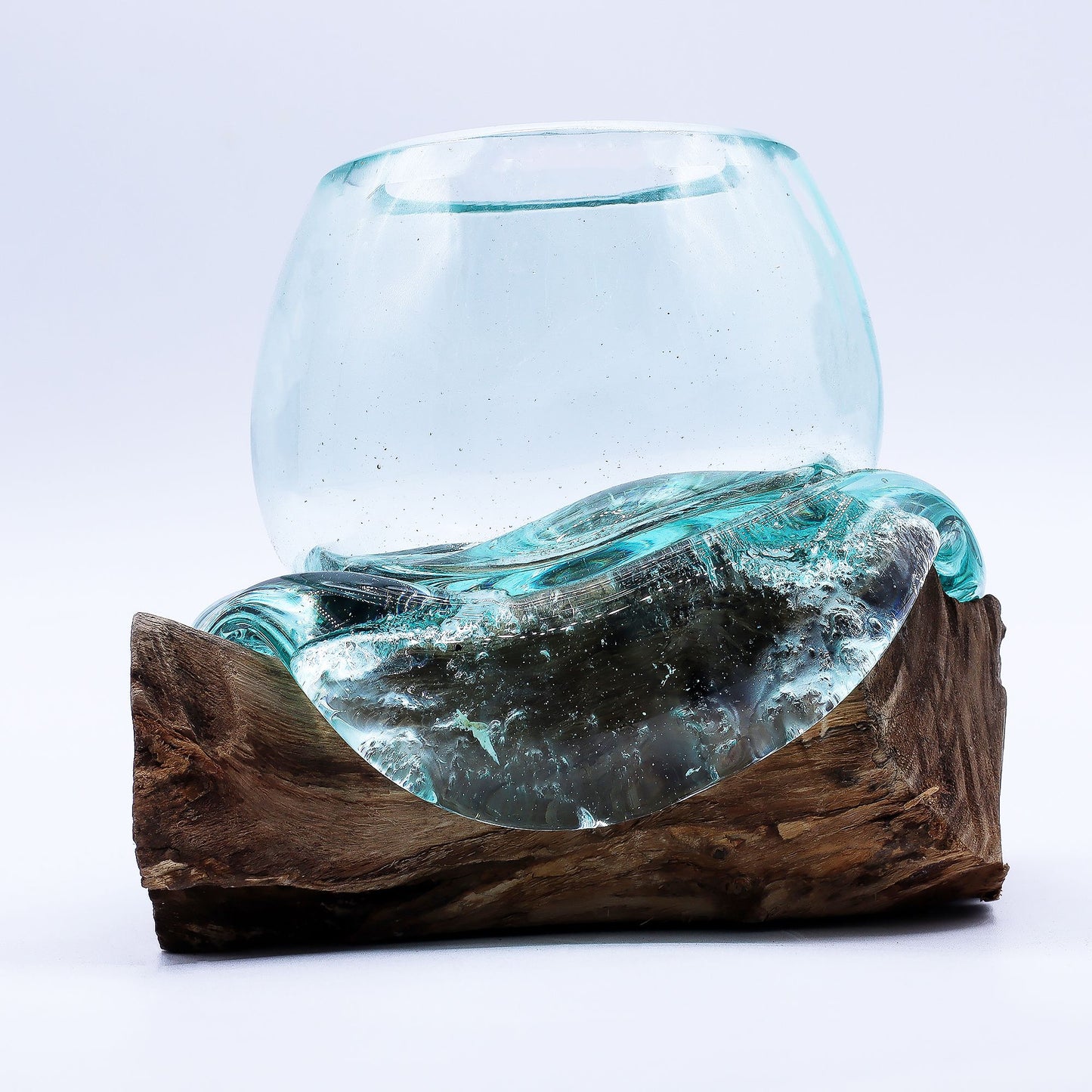 Molten Glass Mini Glasschale auf Holz mit elegantem Design