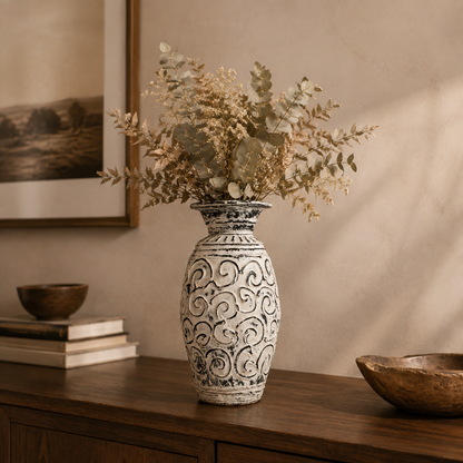 Swirls Shaped Vase – Creme Keramikvase mit geschwungenem Design