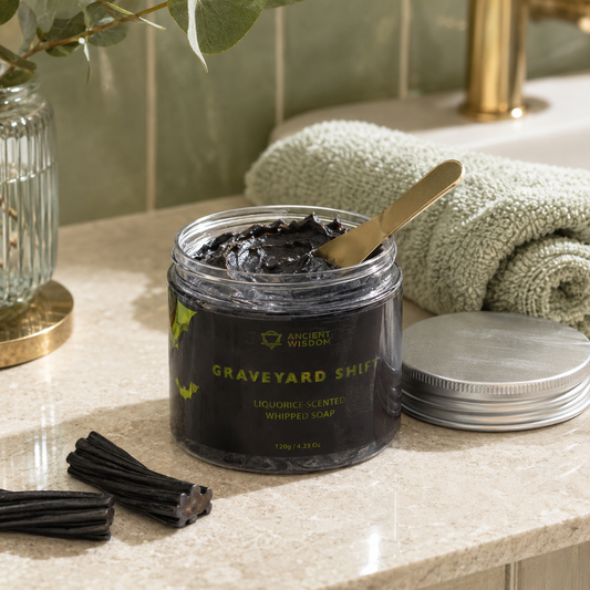 The Graveyard Shift Whipped Soap – Cremige Schaumpflege für die Haut