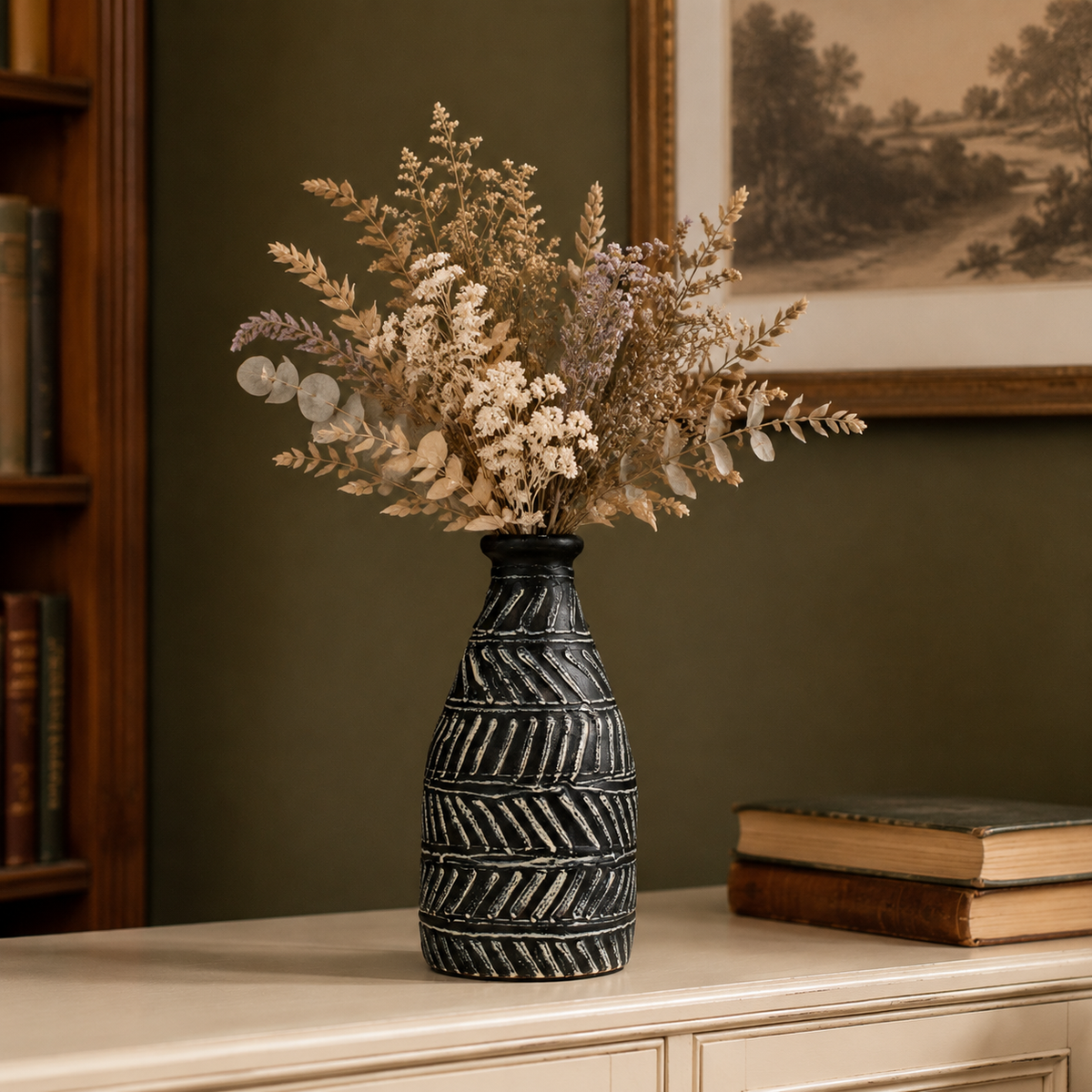 Griechische Taper Vase in Chocolate aus Keramik