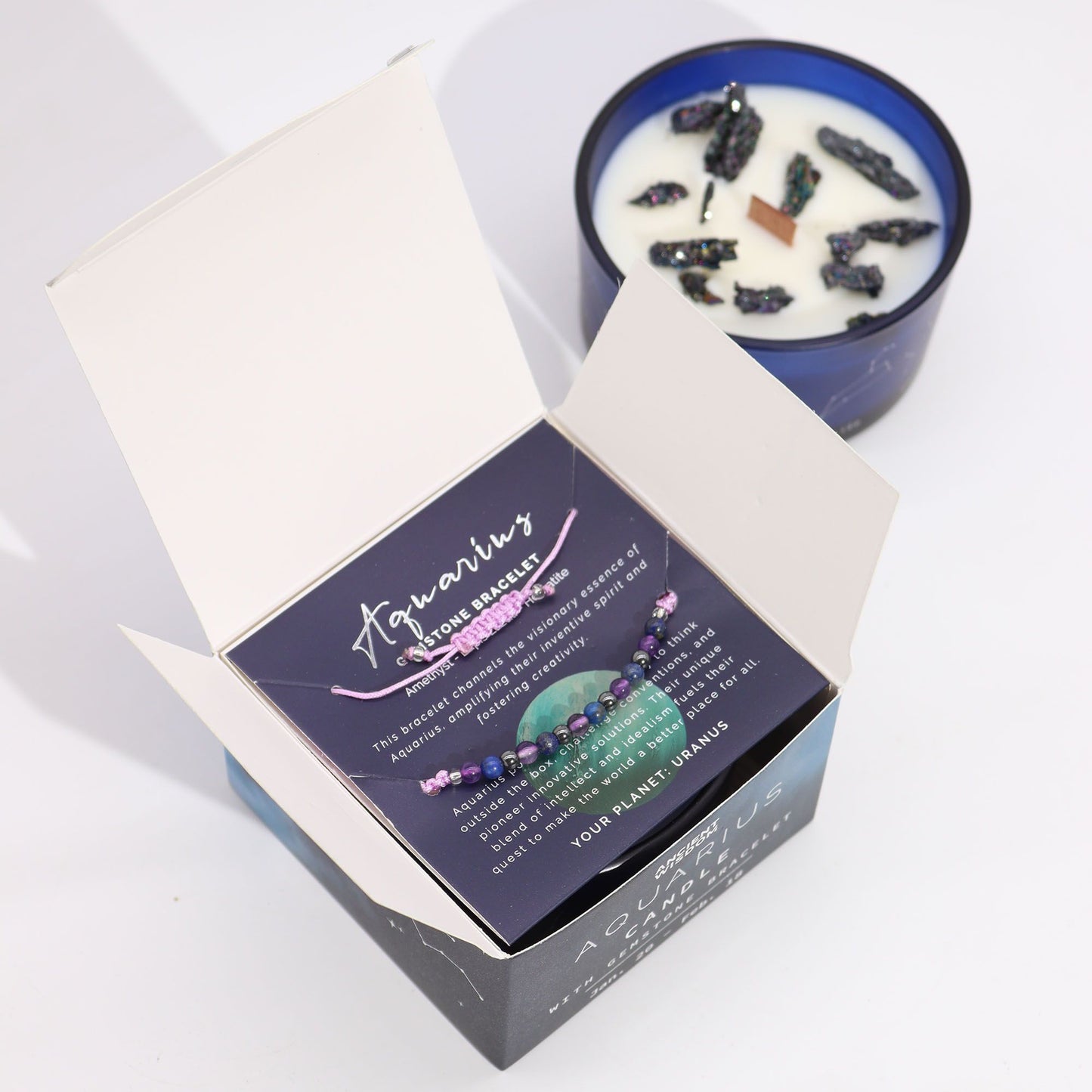 Zodiac Crystal Candle mit Edelsteinarmband – Wassermann