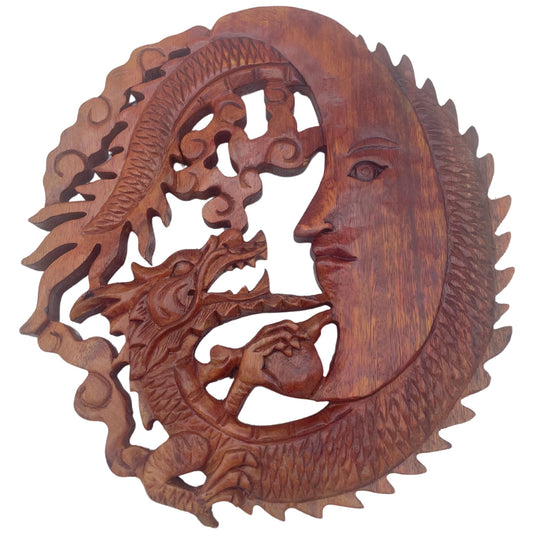 Moonface & Dragon Holzrelief - 30 cm Wanddekoration