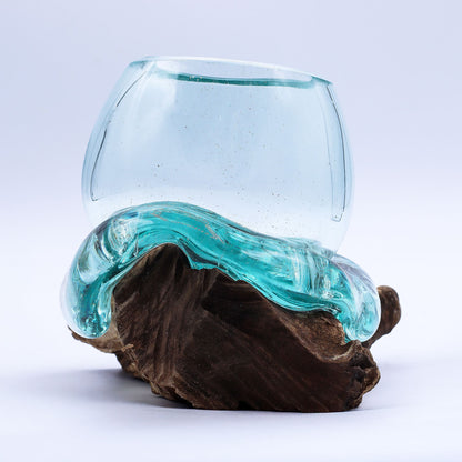 Molten Glass Mini Glasschale auf Holz mit elegantem Design