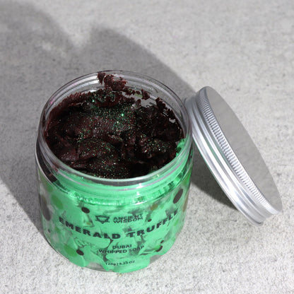 Dubai Whipped Cream Soap Emerald Truffle – Cremige Schaumpflege für die Haut
