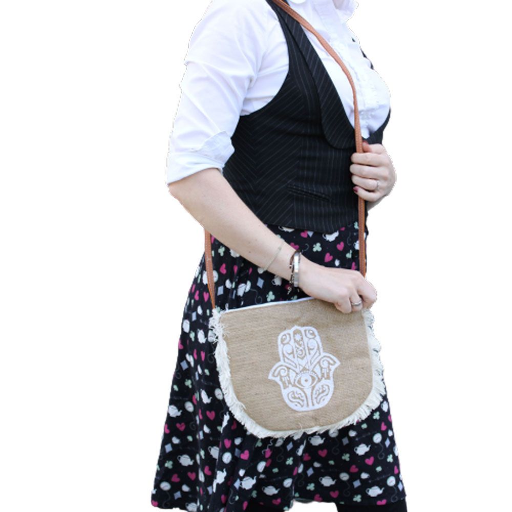 Fab Fringe Bag mit Hamsa-Motiv – Fransentasche