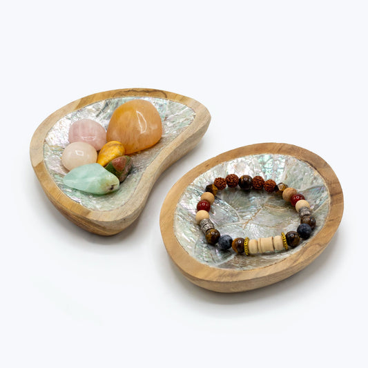 Set aus 4 Teakholz-Schalen mit Muscheldekor