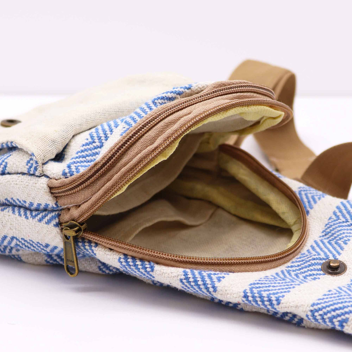 Crossbody Bag aus Baumwolle - Blau & Weiß