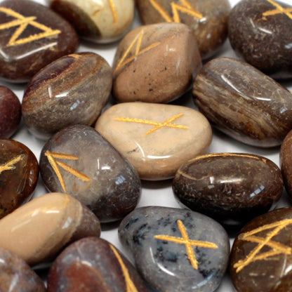 Runenstein-Set mit Beutel – Fancy Jasper für spirituelle Praxis