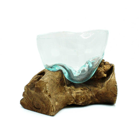 Molten Glass Artfully Misshapen Schale auf Holz