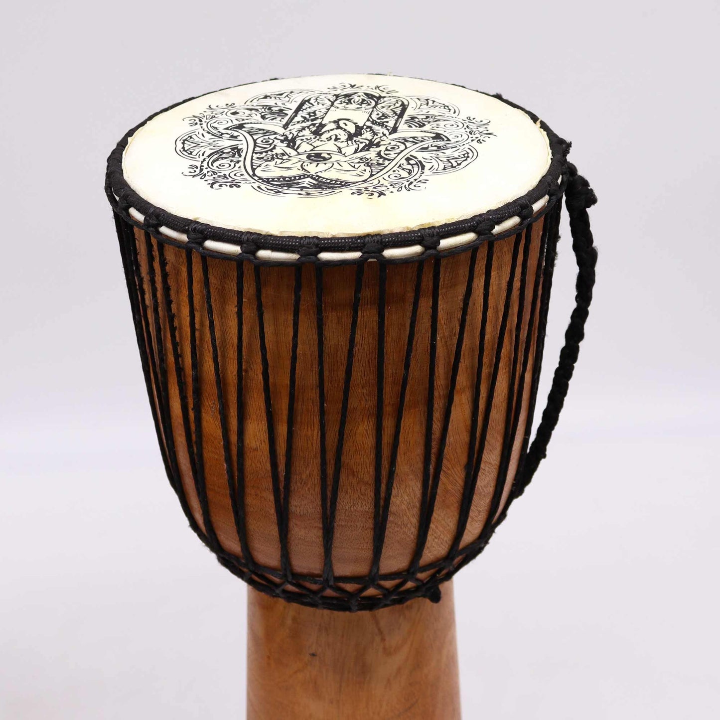 Handgefertigte Djembe-Trommel mit breitem Rand