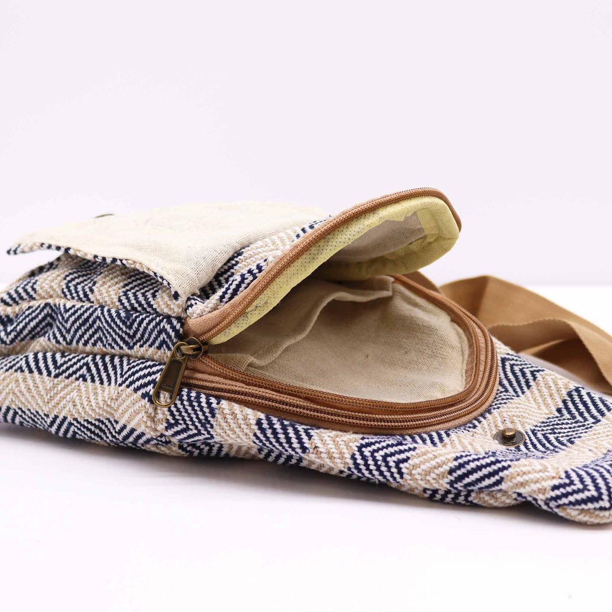 Crossbody Bag aus Baumwolle - Beige & Navy