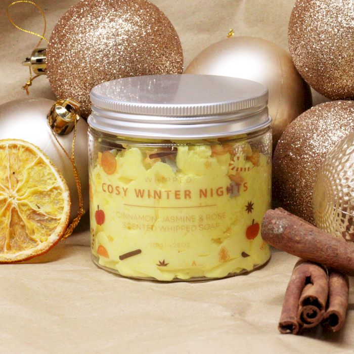 Cosy Winter Nights Whipped Cream Soap 120g – cremige Seife mit Winterduft