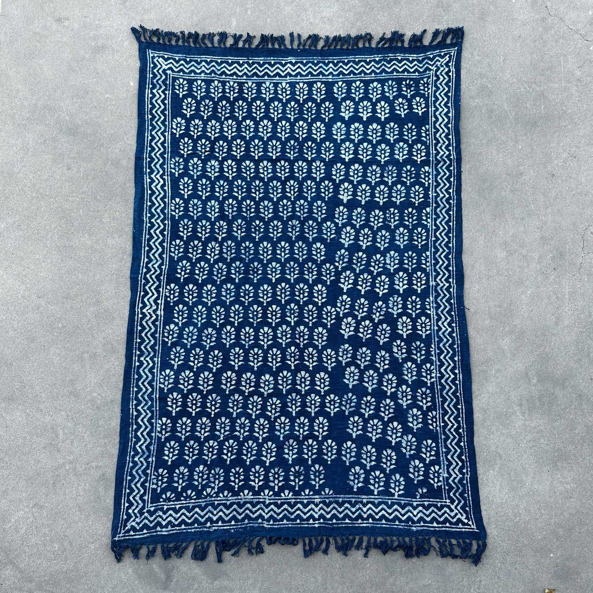 Handgefertigte Indigo-Decke - 170x120cm - Chhota Flower