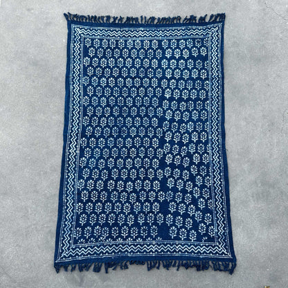 Handgefertigte Indigo-Decke - 170x120cm - Chhota Flower