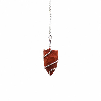 Pendel aus Rohedelstein – Roter Jaspis