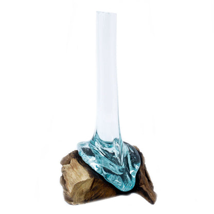 Molten Glass on Wood Vase – Glas auf Holz mit rustikalem Design